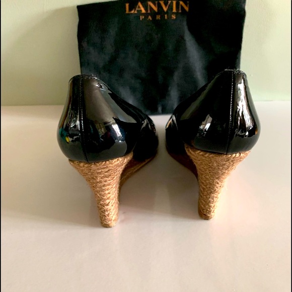 💯Authentic Lanvin Black Patent Leather wedges 9 - Picture 4 of 7